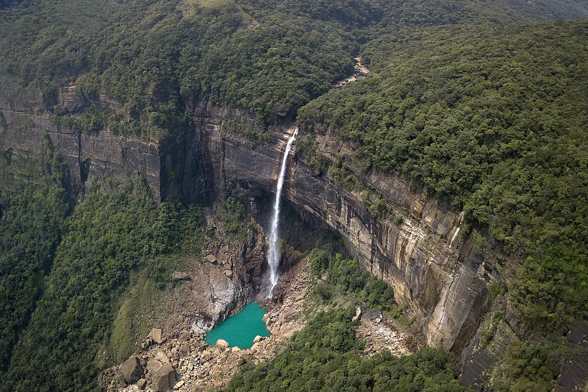 Nohkalikai Falls at Cherrapunji (Sohra), Meghalaya