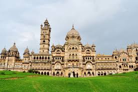 NES0266 Vadodra Sightseeing